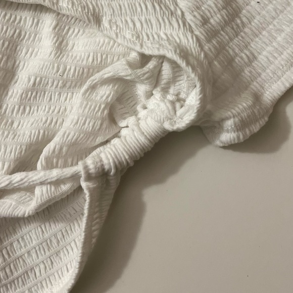 White Open Back Mock Neck Tie Top - Picture 3 of 4